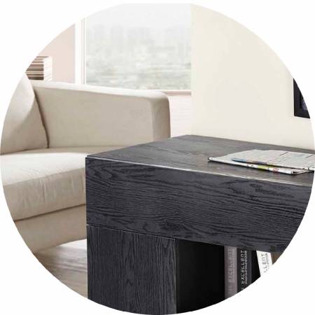 La venatura del legno viene presentata visivamente e tattilmente.